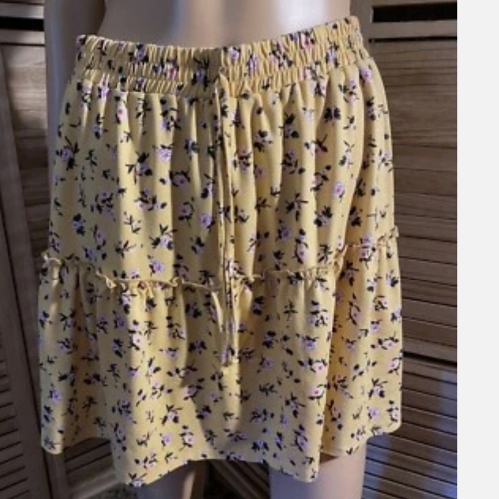 No Boundaries Yellow Floral Mini Skirt